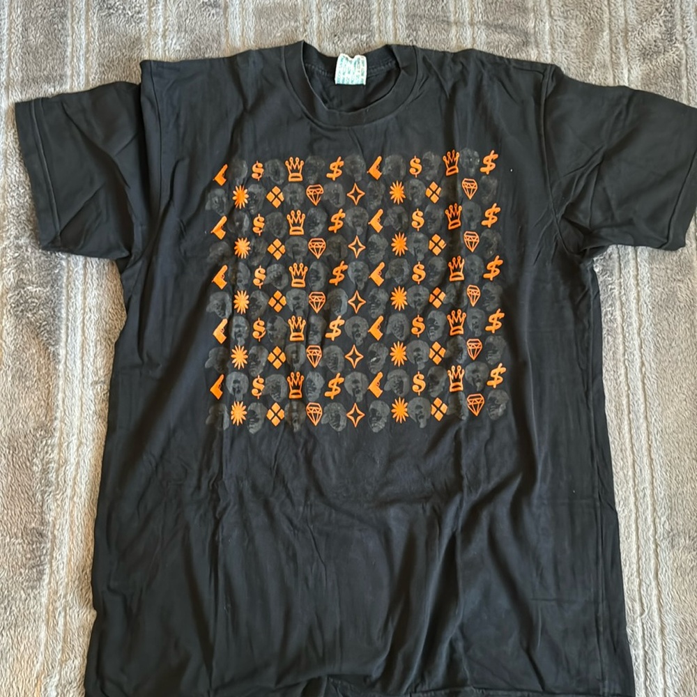 Free Gold Watch - Monogram shirt - Vintage - Large